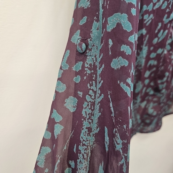 Ellison Sheer Blouse - Picture 8 of 9